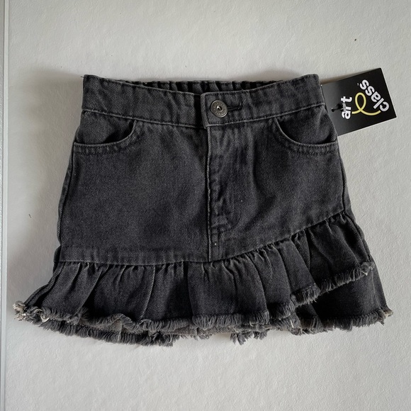 Art & Class Toddler Girl Two Piece Jean Skirt Sz 18 Months - Picture 1 of 5